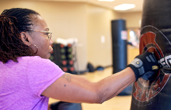 Woman boxing